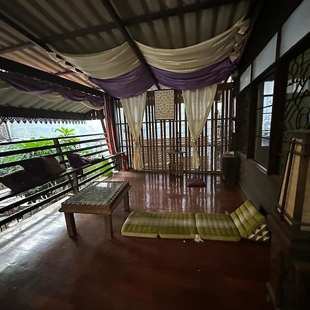 Nearthepark Boutique House Hostel Чиангмай Екстериор снимка