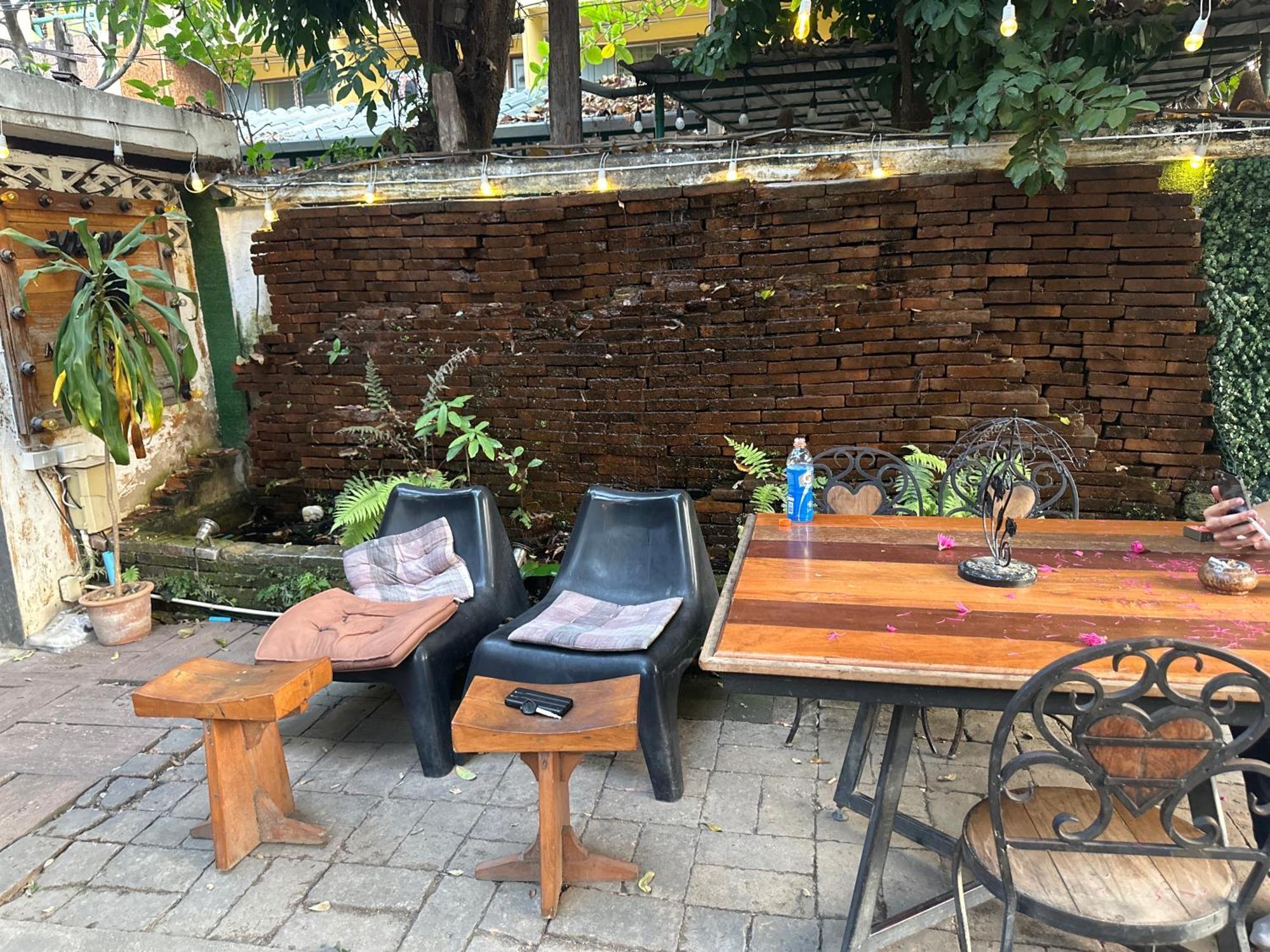 Nearthepark Boutique House Hostel Чиангмай Екстериор снимка
